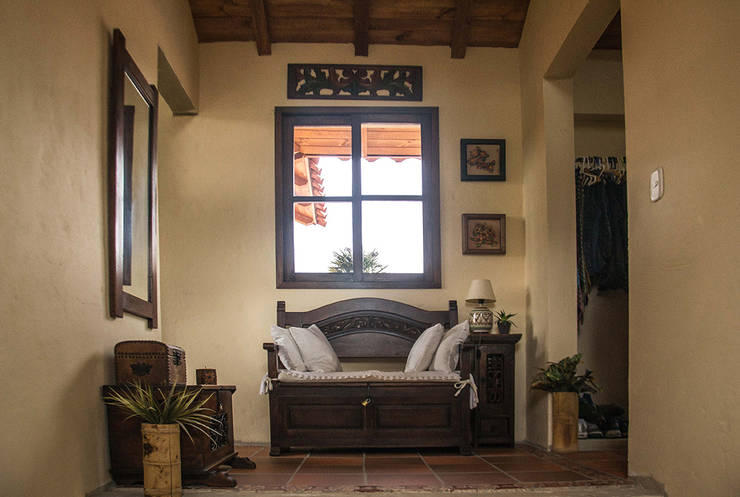  Corridor & hallway by Ensamble de Arquitectura Integral