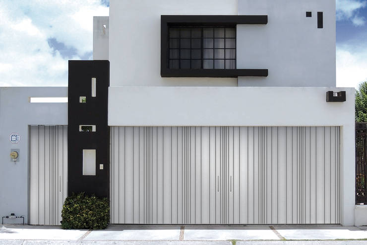 Garajes y galpones de estilo  por Lamitec SA de CV