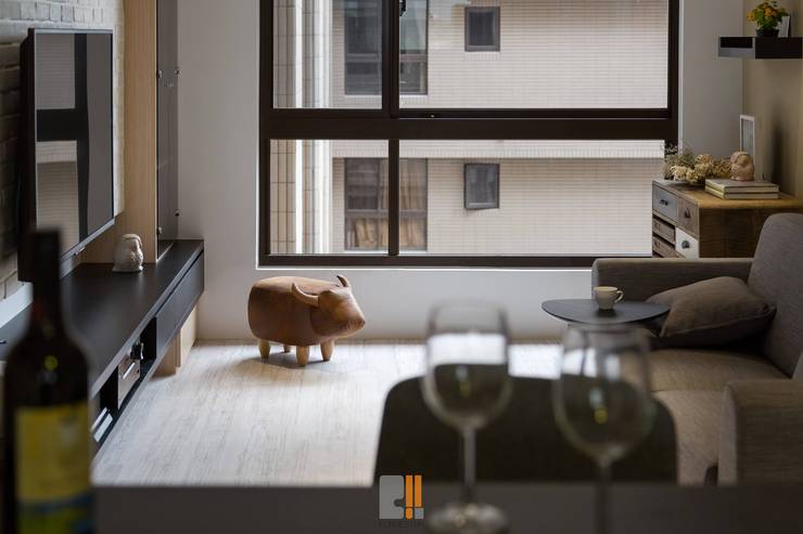  غرفة المعيشة تنفيذ 築川設計