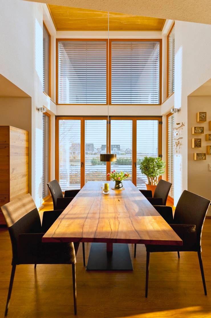 Comedores de estilo  por Skan-Hus GmbH