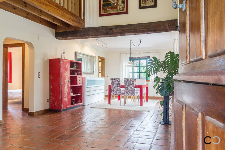  غرفة السفرة تنفيذ CCVO Design and Staging