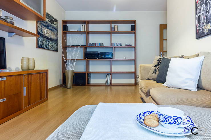  غرفة المعيشة تنفيذ CCVO Design and Staging