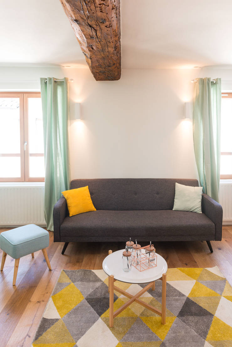 Soggiorno in stile  di Atelier MADI