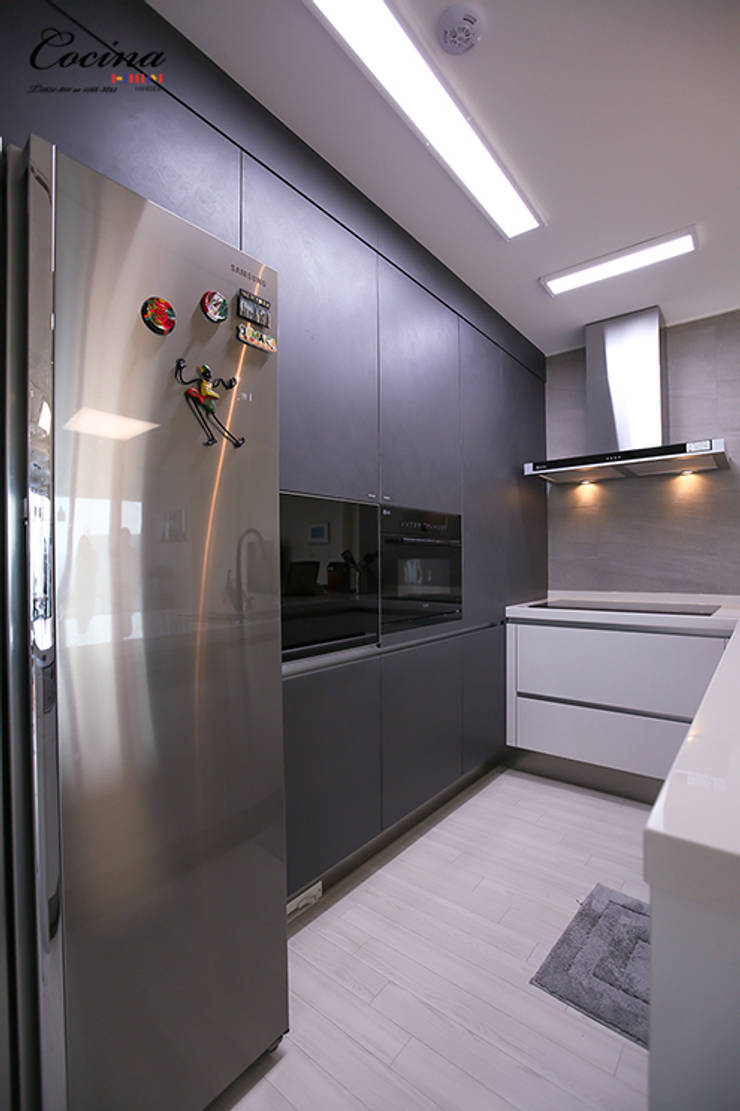 cocina 의 용산 파크타워 | 호미파이 & homify