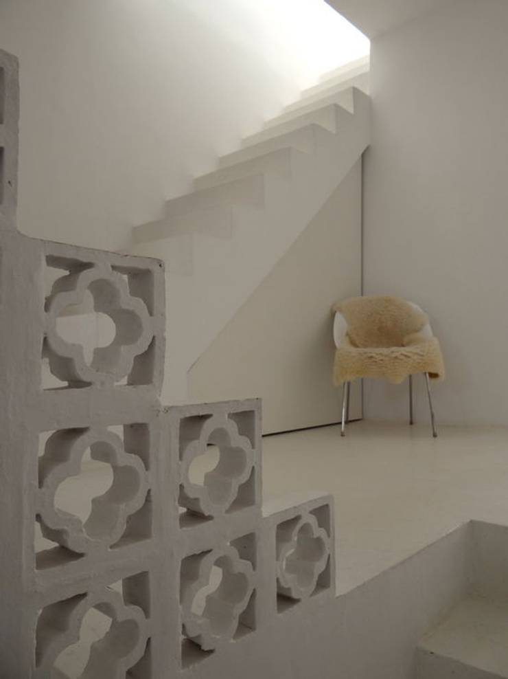 Коридор и прихожая в . Автор – B.A-Studio