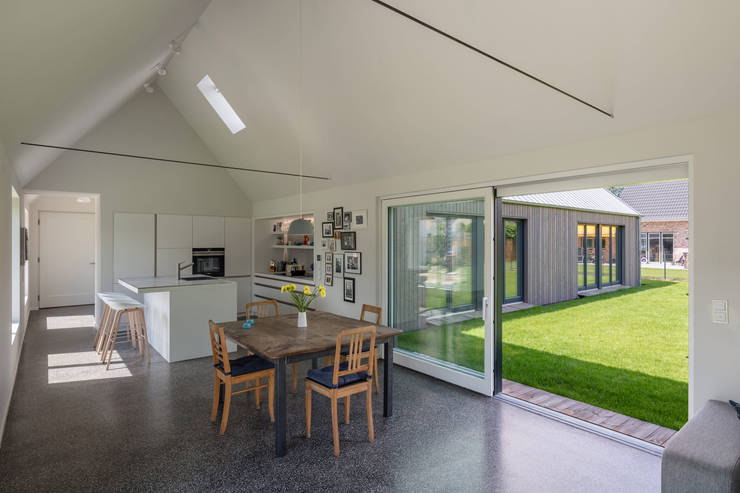  Вбудовані кухні by REICHWALDSCHULTZ Hamburg