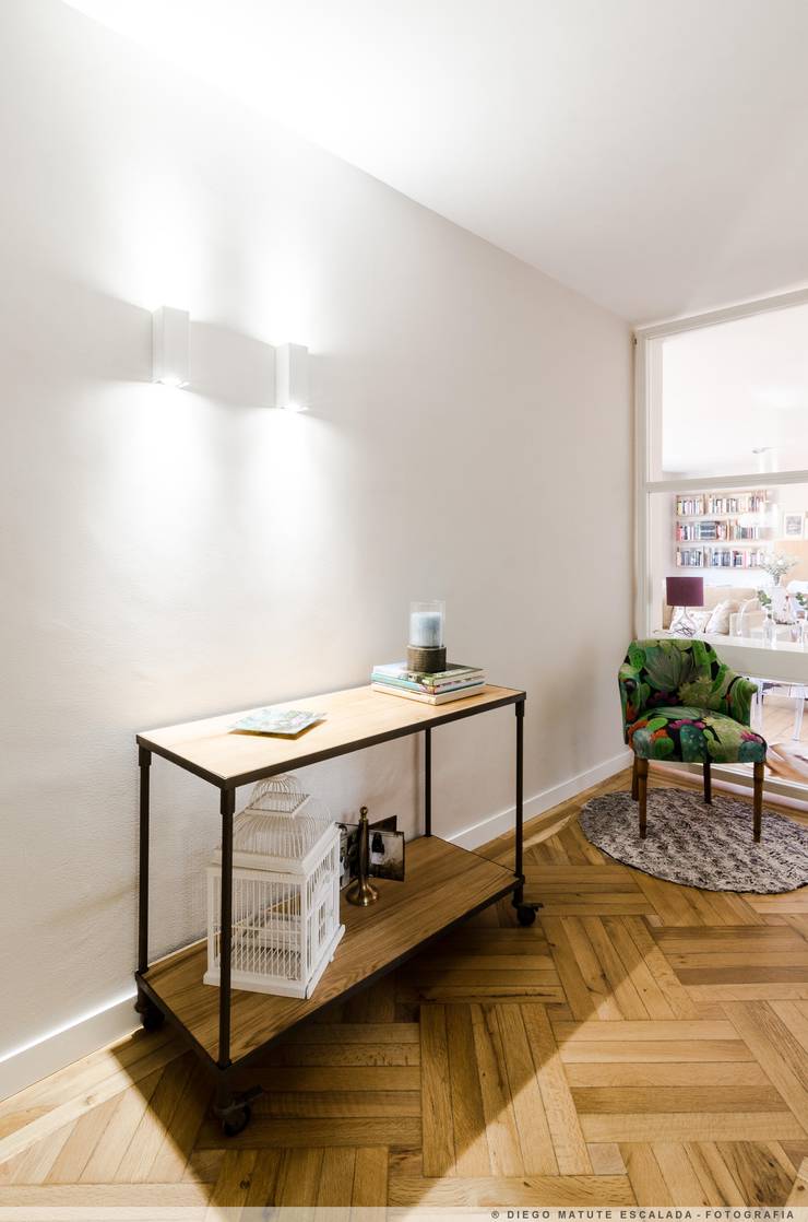  الممر والمدخل تنفيذ TALLER VERTICAL Arquitectura + Interiorismo