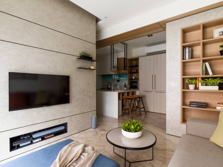 澄淨舒心:  客廳 by 楊允幀空間設計