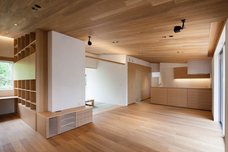  客廳 by 有限会社角倉剛建築設計事務所