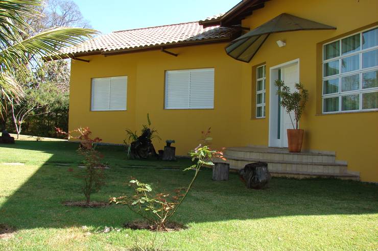 Condominios de estilo  por SERARTE  ENGENHARIA