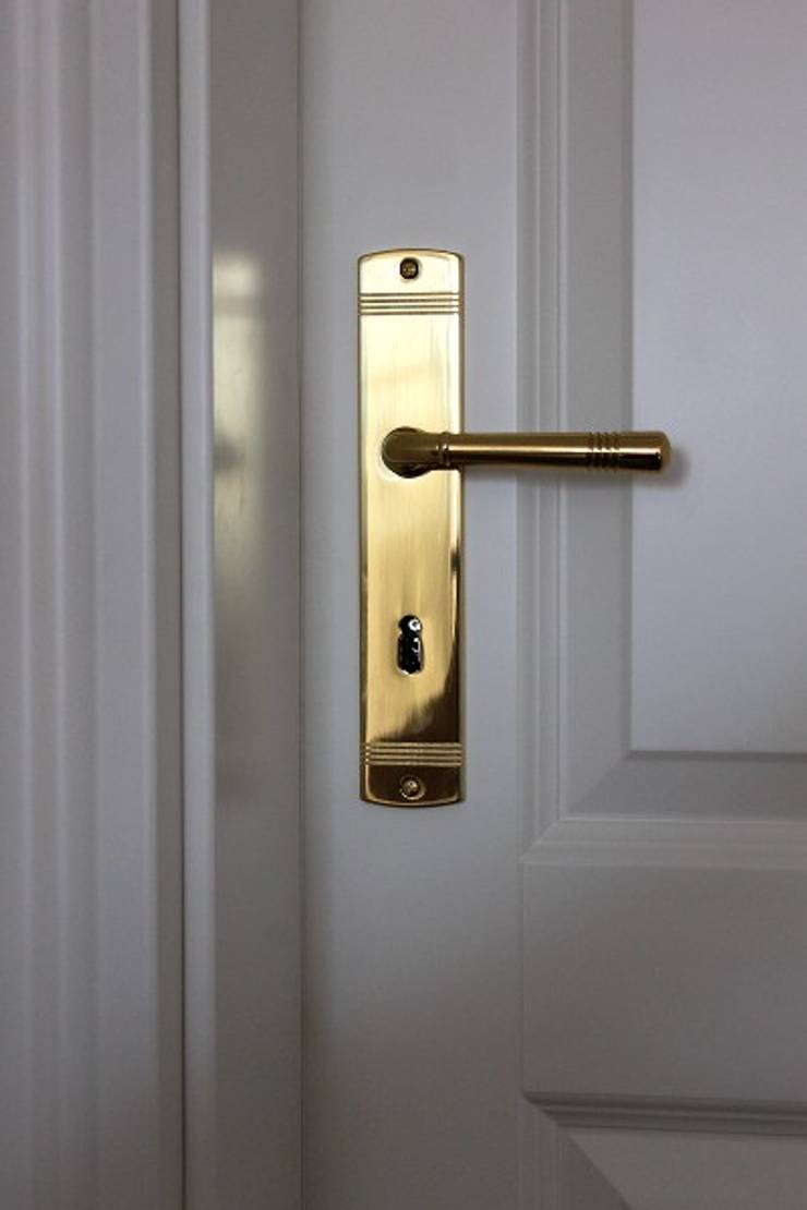  Doors by SCHOß INGENIEUR GmbH