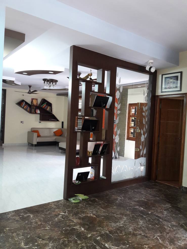 Salas de estilo  por Pebblewood.in