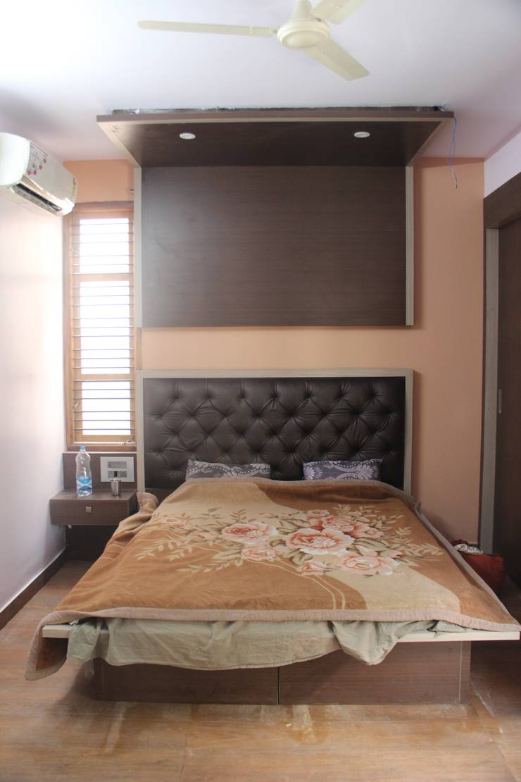 Recámaras de estilo  por Pebblewood.in