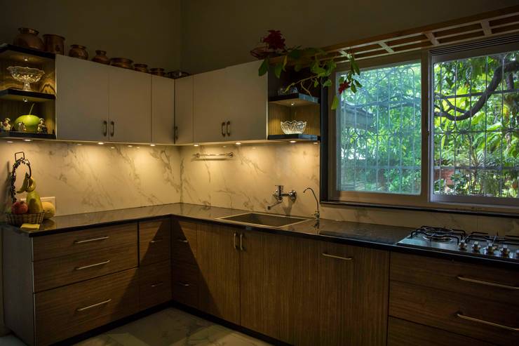 Muebles de cocinas de estilo  por Poise