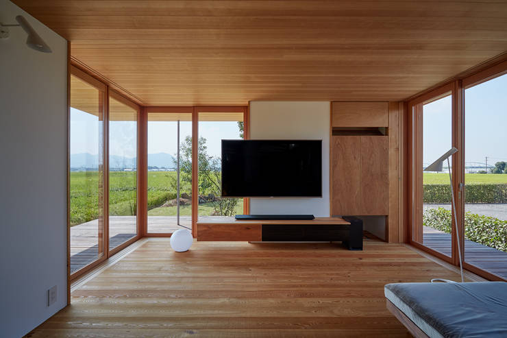 Гостиная в . Автор – ARTBOX建築工房一級建築士事務所