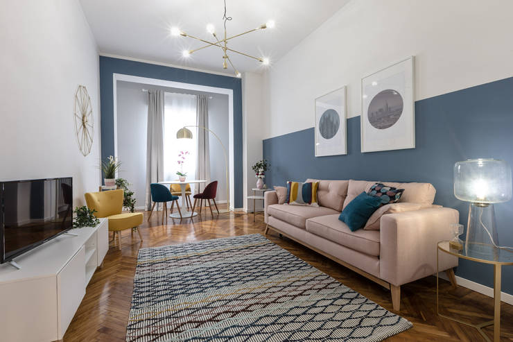 Soggiorno Architrek Soggiorno moderno soggiorno,tappeto,divano,colori delle pareti,quadri,blu