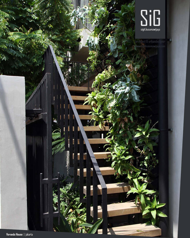 Rumah Beranda - Green Boarding House by sigit.kusumawijaya 