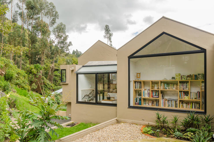 Casas de campo de estilo  por ARCE S.A.S