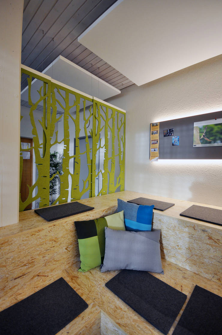 Aufenthaltsraum Büro von diWOHN Innenarchitektur | homify