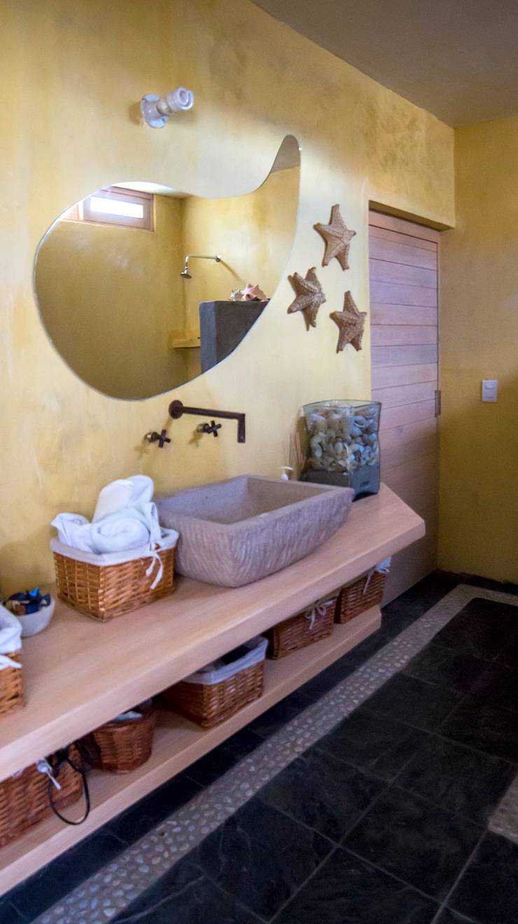  Bathroom by Taller de Arquitectura Bioclimática +3d