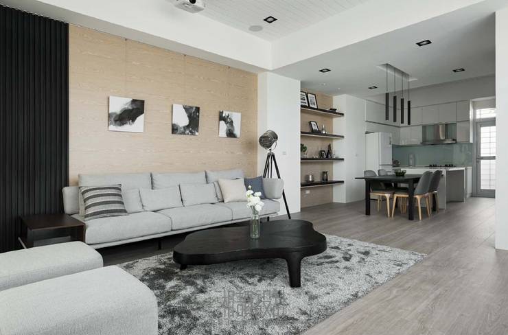 Salones de estilo  de 湘頡設計