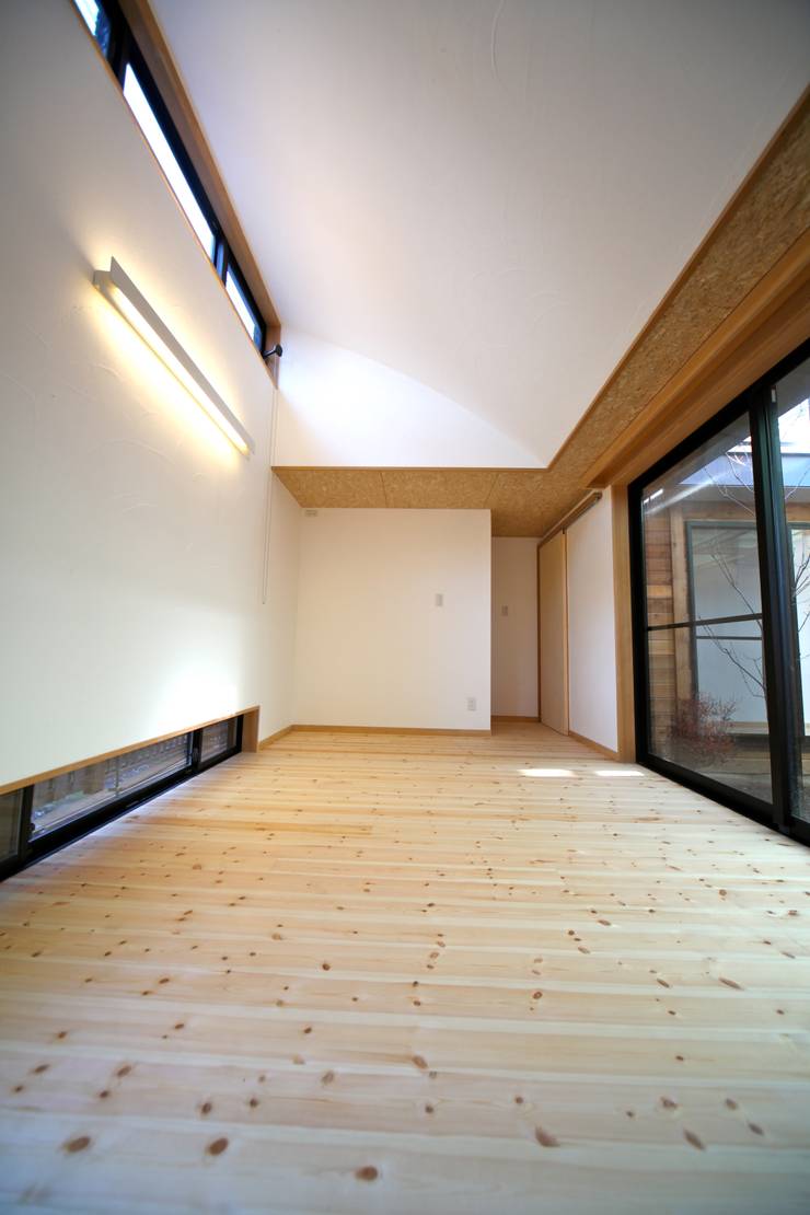 家族を結ぶ空中庭園 by 株式会社高野設計工房 | homify