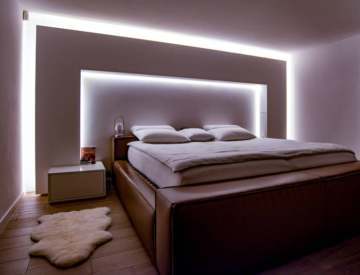 Stimmungsvolles Schlafzimmer: Kleines Schlafzimmer von Moreno Licht mit Effekt - Lichtplaner Stimmungsvolles Schlafzimmer: Kleines Schlafzimmer von Moreno Licht mit Effekt - Lichtplaner