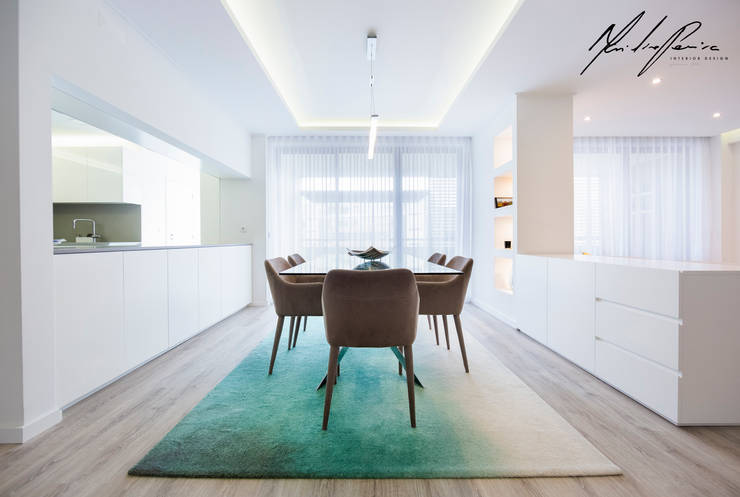 Sala da pranzo in stile  di Mariline Pereira - Interior Design Lda., Minimalista   