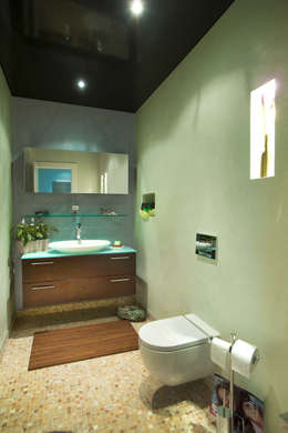 So kannst du dunkle Badezimmer heller machen