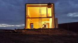 Casas de estilo moderno por THULE Blockhaus GmbH