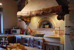 Un trend intramontabile: le cucine in arte povera Un trend intramontabile: le cucine in arte povera