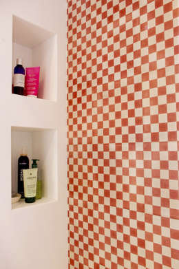 Cómo combinar los azulejos del baño