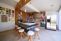 modern Garage/shed by MeyerCortez arquitetura & design