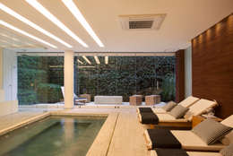 Edifício Rêve Leblon: Spas modernos por Gisele Taranto Arquitetura