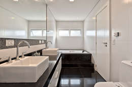 RMS: Banheiros clássicos por Angelica Pecego Arquitetura