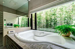  Phòng tắm by TERAJIMA ARCHITECTS