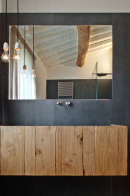 Una casa de campo que nos sorprende con su interior