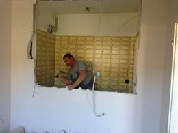 Kamar Mandi ini Direnovasi jadi Ruang Ganti Serba Guna! Kamar Mandi ini Direnovasi jadi Ruang Ganti Serba Guna!