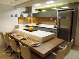 Cocinas de estilo moderno de Marina Turnes Arquitetura & Interiores