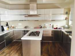 Kitchen Design: industrial Kitchen by Akaar architects