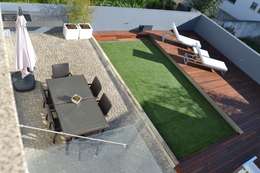 Mira cómo cambiar un patio aburrido como éste.. ¡Se pasó!