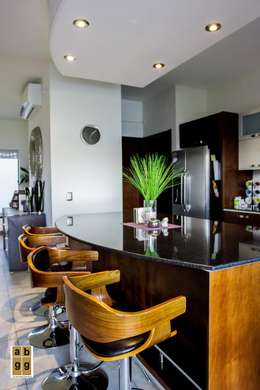 7 Preciosas cocinas con granito negro