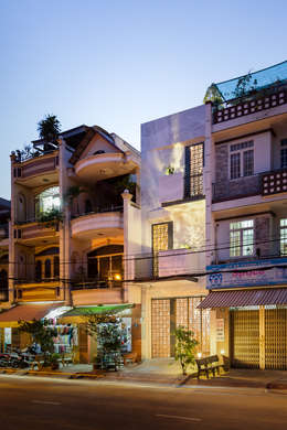 TRANSITING-STEP house:   by AD+