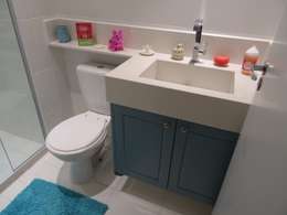 Banheiro Apartamento no Taquaral: Banheiros modernos por Ambiento Arquitetura