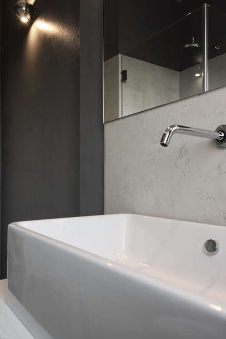 ristrutturazione e arredo di un appartamento a forl bagno in stile in stile moderno di