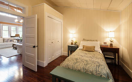 Manning cottage country bedroom by unit 7 architecture Manning cottage country bedroom by unit 7 architecture