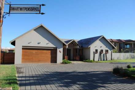 Photos Of Houses classic style house design ideas & pictures | homify Photos Of Houses classic style house design ideas & pictures | homify