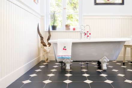 Badezimmer Ideen Einrichtung & Bilder im Landhausstil | homify