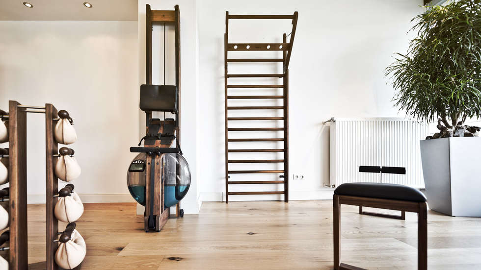 WaterRower Walnut Home Gym and Fitness Equipment: minimalistic Gym by GymRatZ Gym Equipment