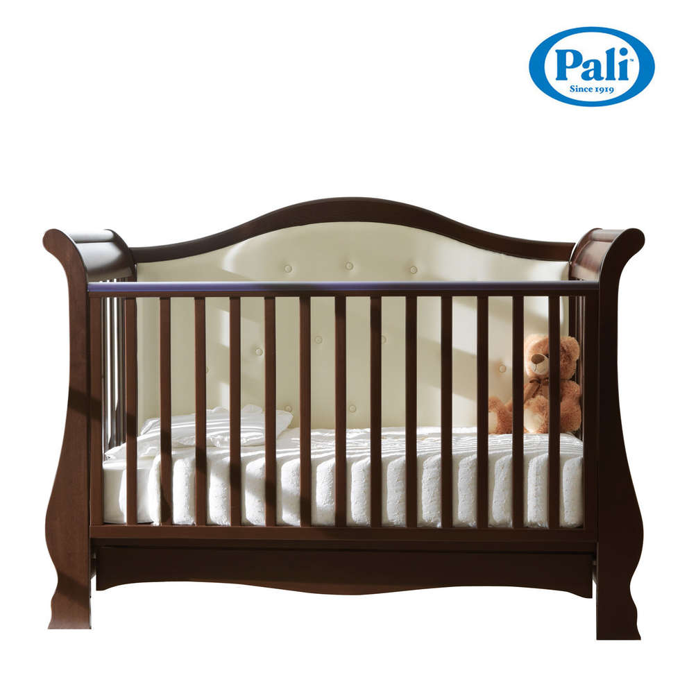 Interior Design Ideas Redecorating Remodeling Photos Homify Vittoria Baby Cot By Pali Modern Nursery Kid S Room My Italian